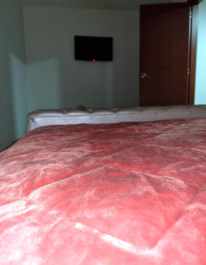 Casa Hogar Hostal Bogotá Esterno foto